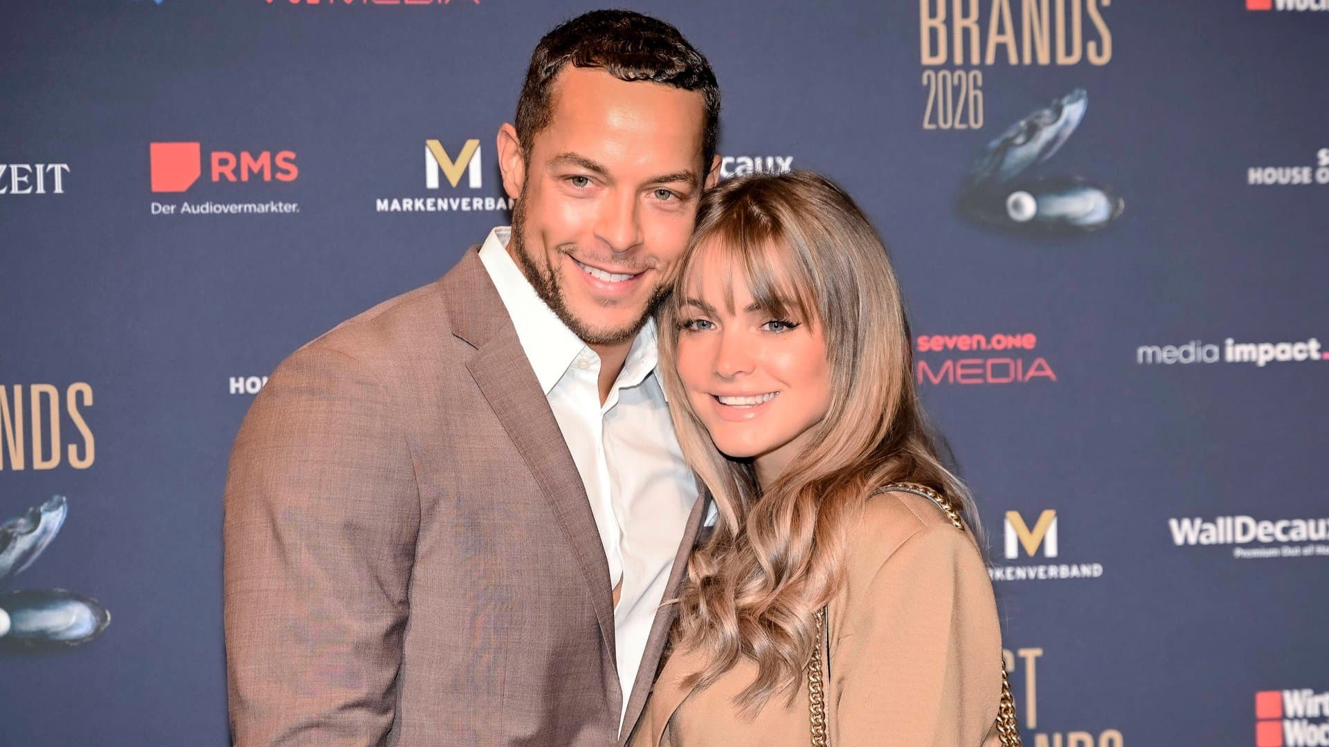 Andrej Mangold and his wife Annika became parents.