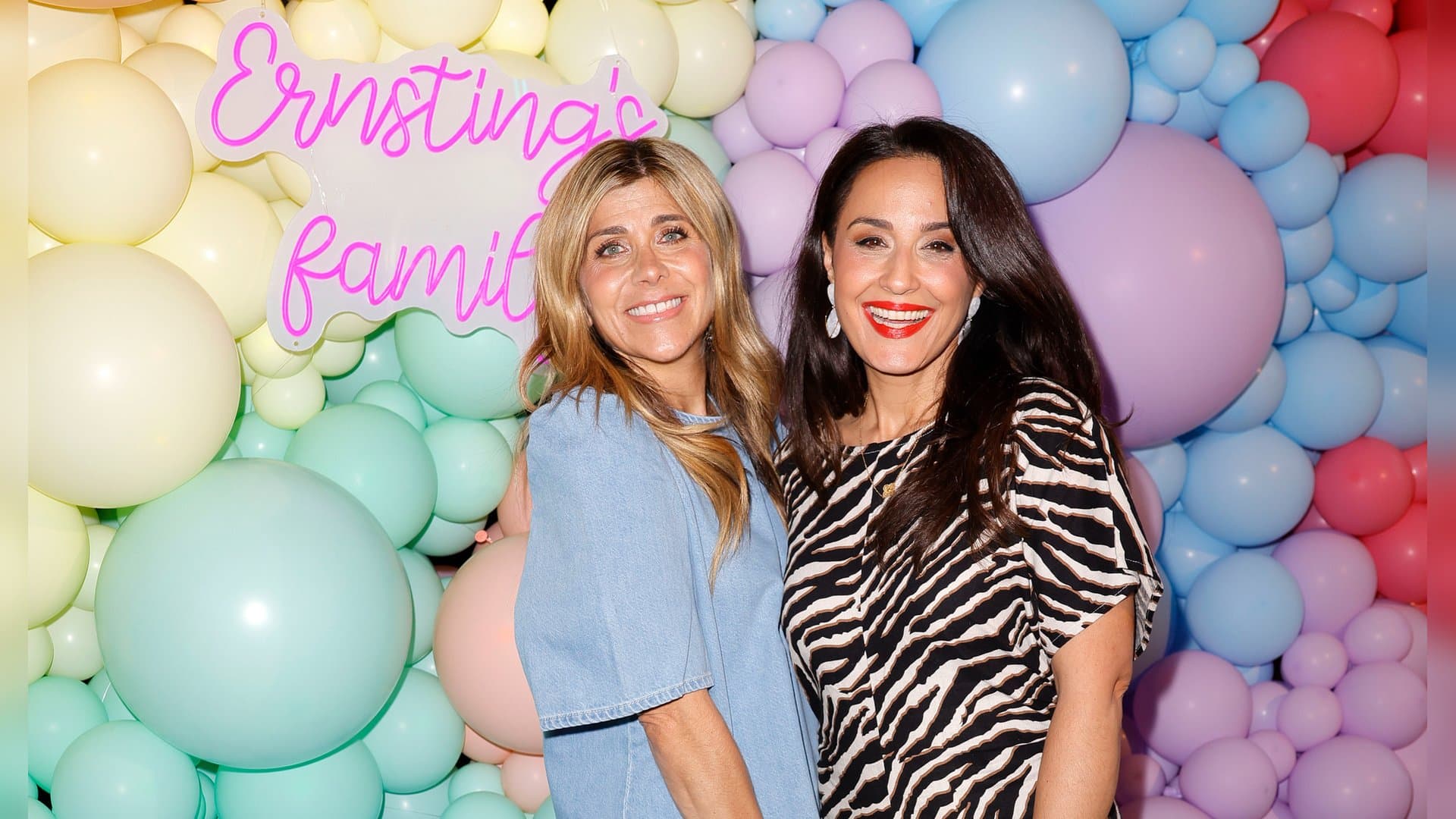 Panagiota Petridou (l.) and Nina Moghaddam don't care about age limits - especially in fashion.