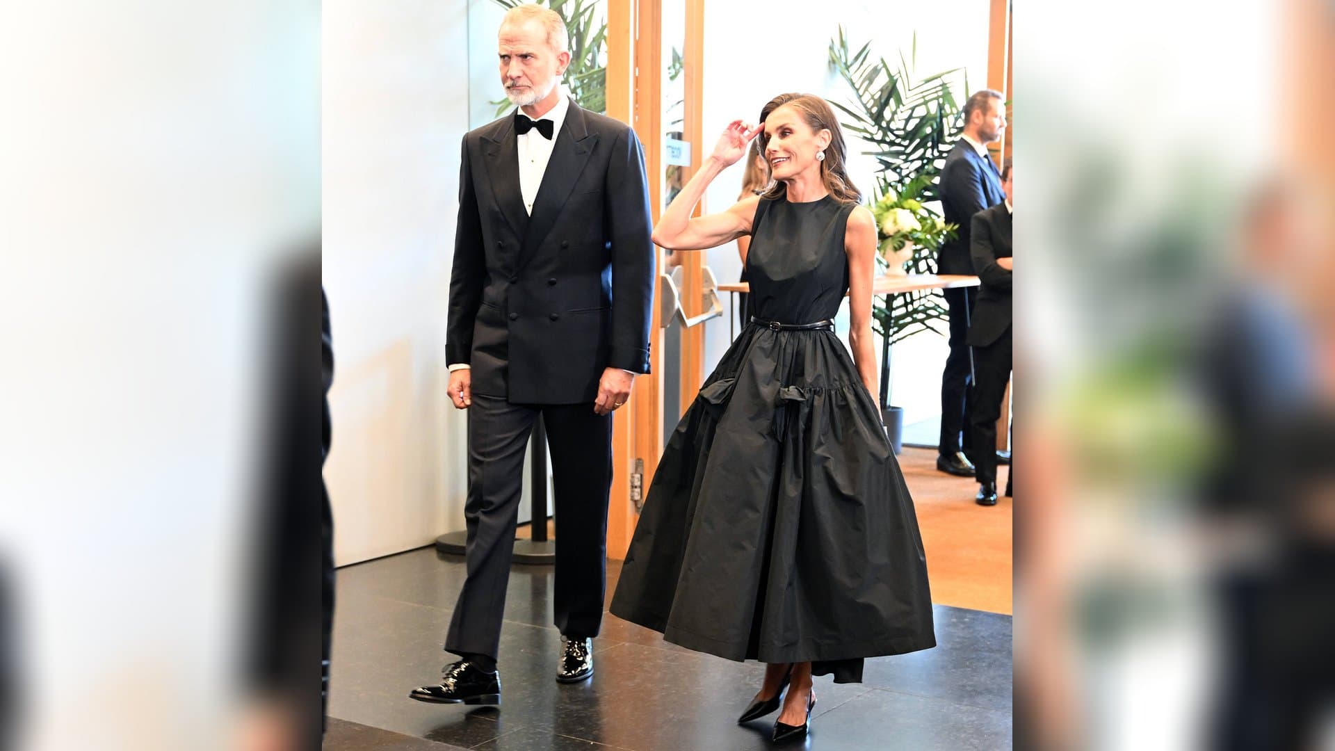 Königin Letizia trug dieses Kleid schon 2021.