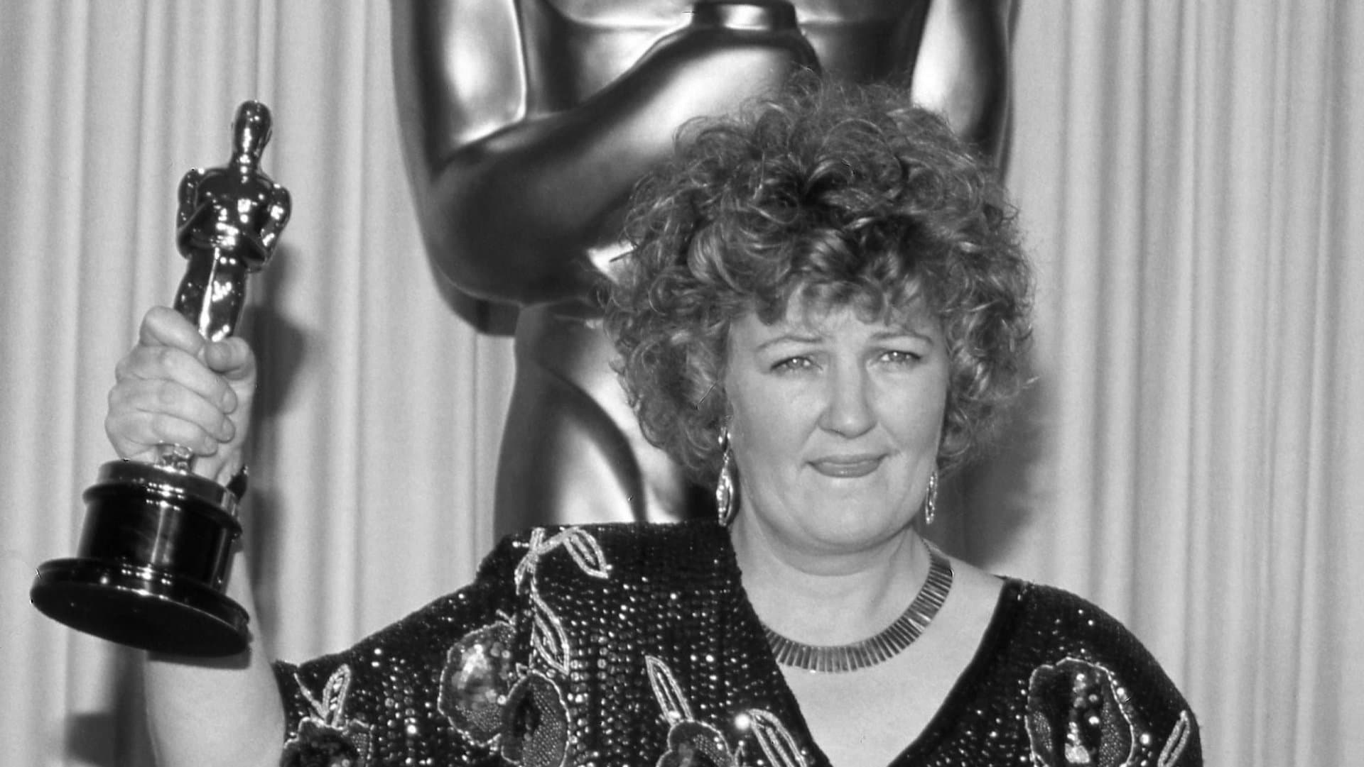 Brenda Fricker mit ihrem Goldjungen im Jahr 1990.