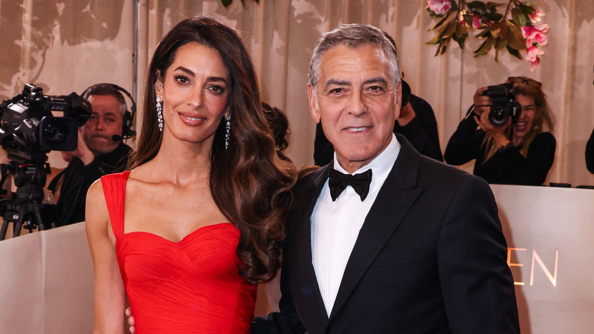 Amal und George Clooney wurden bei einem Ausflug auf Capri gesichtet.