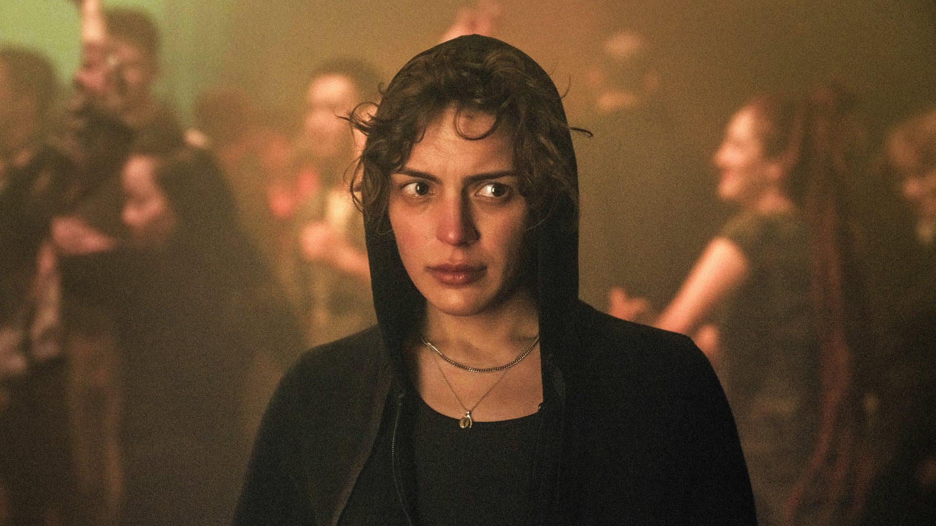 "Tatort: Was ihr nicht seht": Sarah Monet (Deniz Orta) revisits the club from the night of the crime, hoping to remember something.