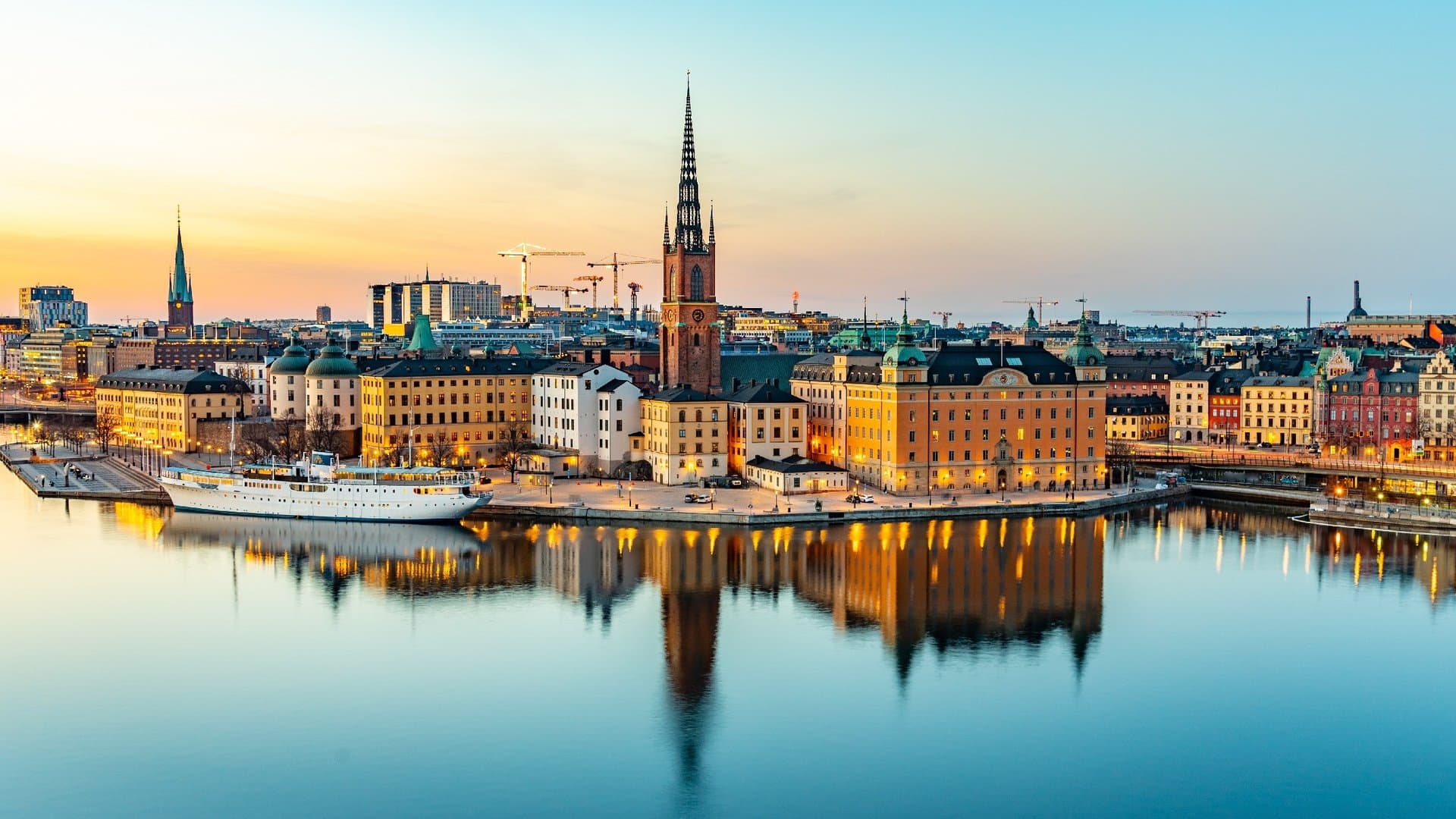 Innerhalb Europas lassen sich mit dem Nachtzug zahlreiche Destinationen für einen Urlaub oder Städtetrip erreichen.