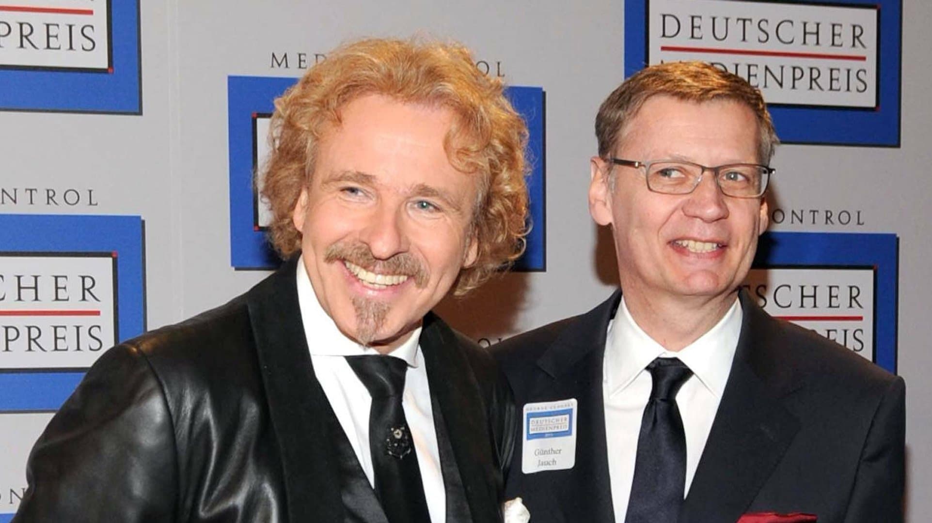 Thomas Gottschalk (l.) und Günther Jauch sind zwei der beliebtesten Moderatoren unserer Zeit und ein eingespieltes Frotzelduo. Als Showmaster haben sie große Vorläufer im deutschen Fernsehen, von Peter Frankenfeld bis Rudi Carrell.