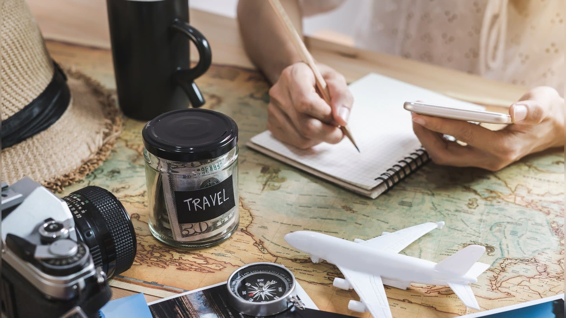 Wer Brückentage und Feiertage früh in die Urlaubsplanung einbezieht, hat oft die größere Auswahl bei Hotels und Ferienwohnungen. Besonders rund um lange Wochenenden lohnt sich eine rechtzeitige Buchung.