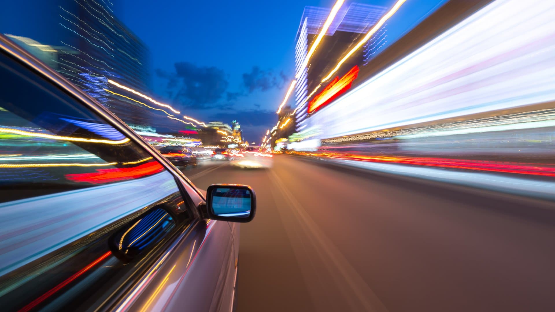 Wer in Europa zu schnell oder betrunken fährt, riskiert oft mehr als ein Bußgeld. In mehreren Ländern wird das Auto beschlagnahmt, eingezogen und versteigert. Wo Autofahrerinnen und Autofahrer besondere Vorsicht walten lassen sollten.