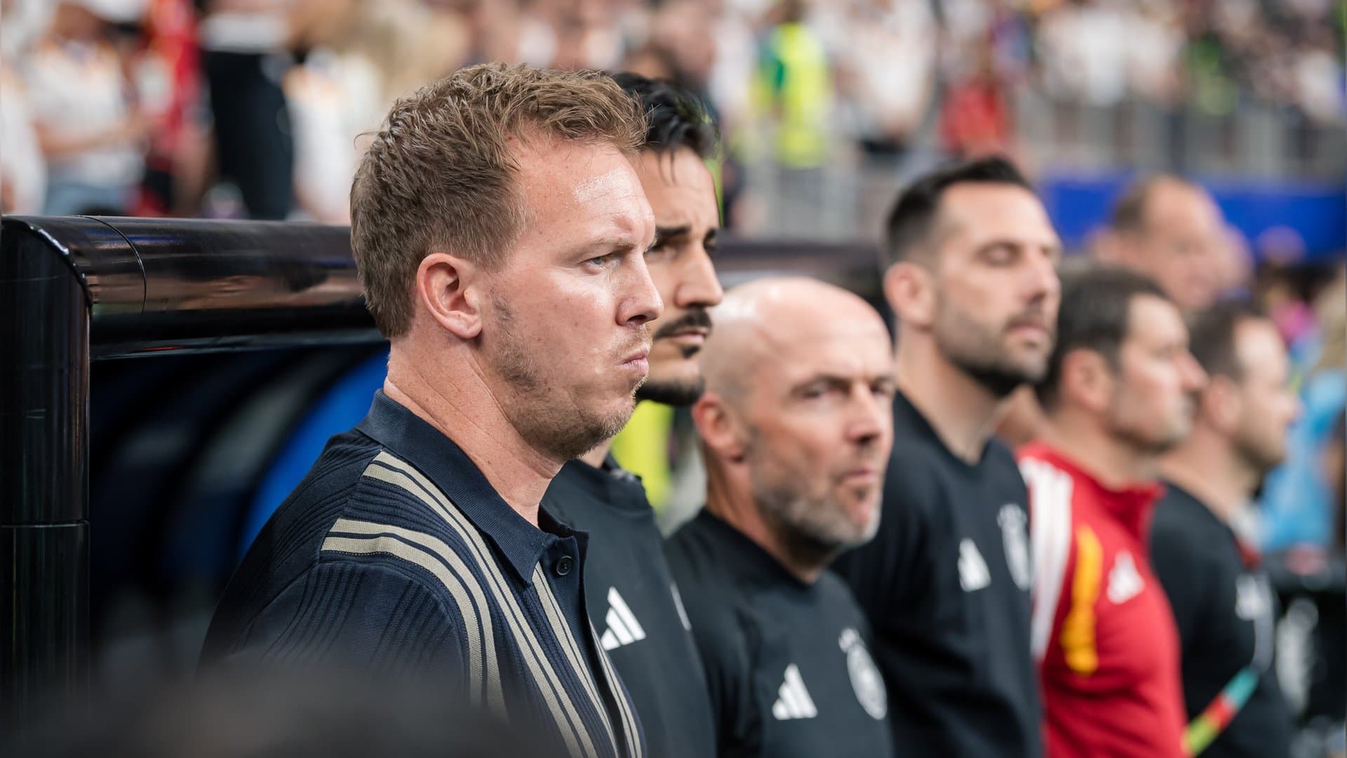 This is how Julian Nagelsmann watched the first half of the German team against Curacao.