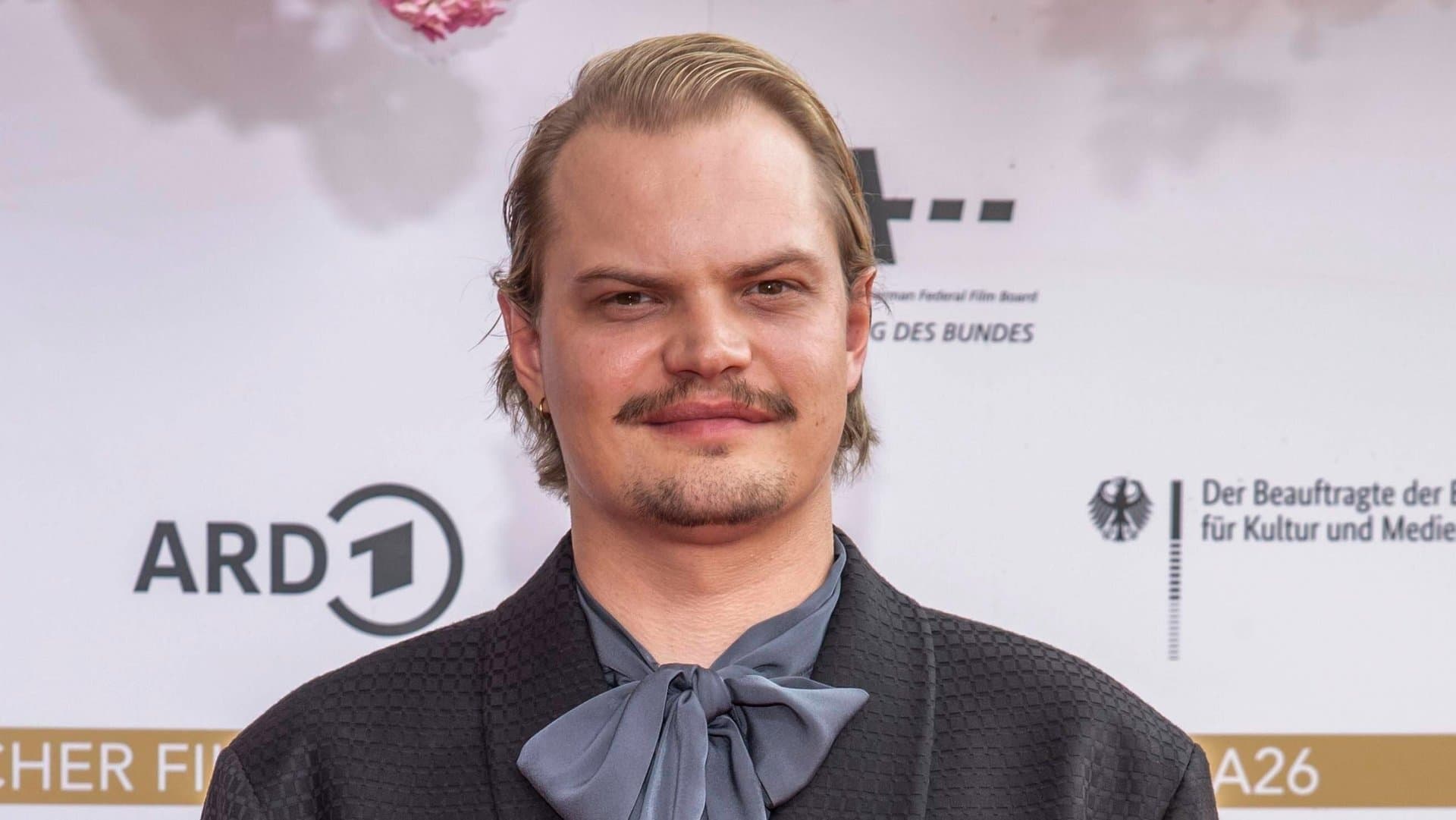 Wilson Gonzalez Ochsenknecht is filming again for "Späti".