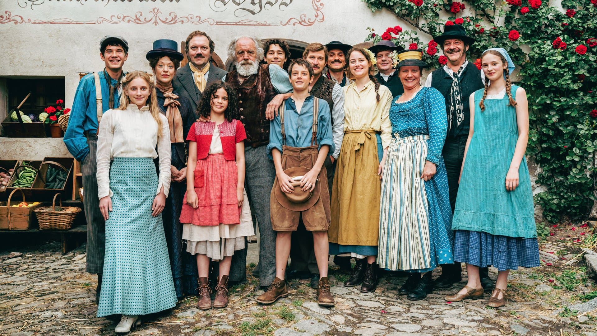 Say cheese: The complete \"Heidi\" cast at a glance.