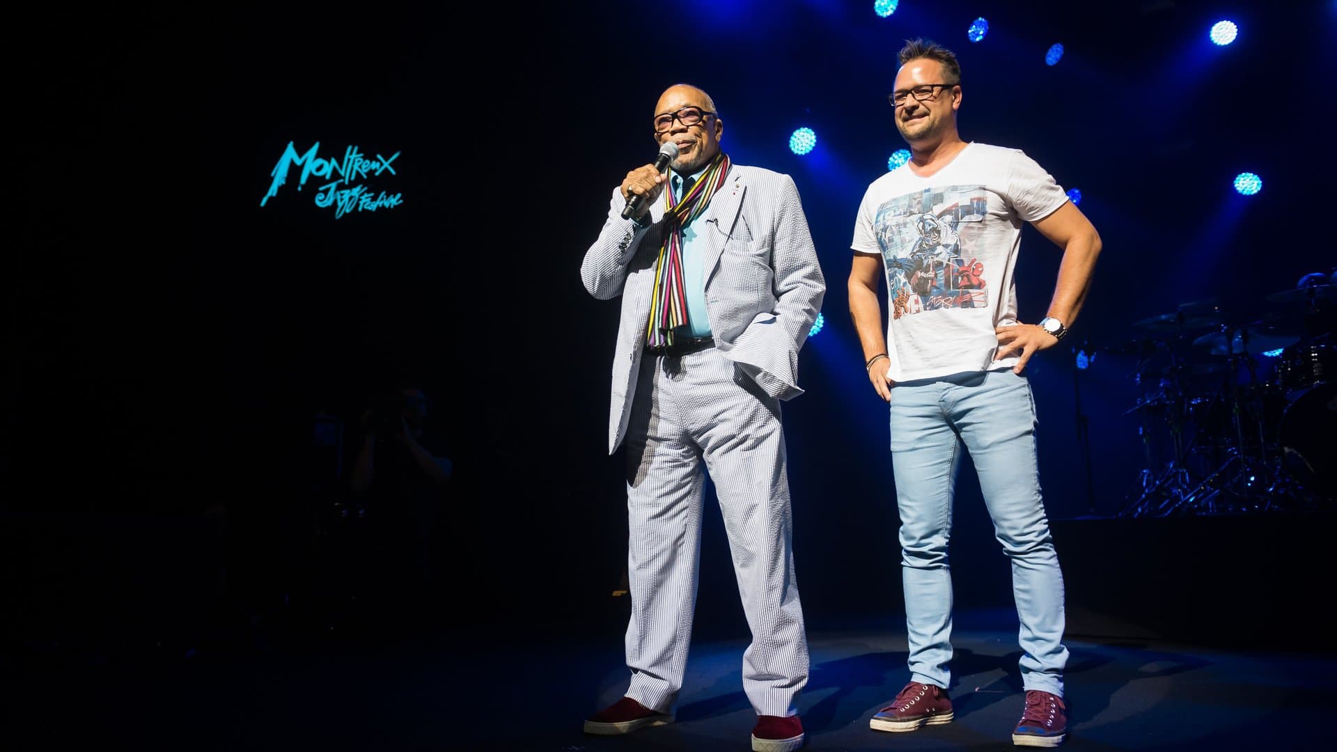 Music star Quincy Jones (l.) and festival director Mathieu Jaton on stage at the Montreux Jazz Festival in July 2015.