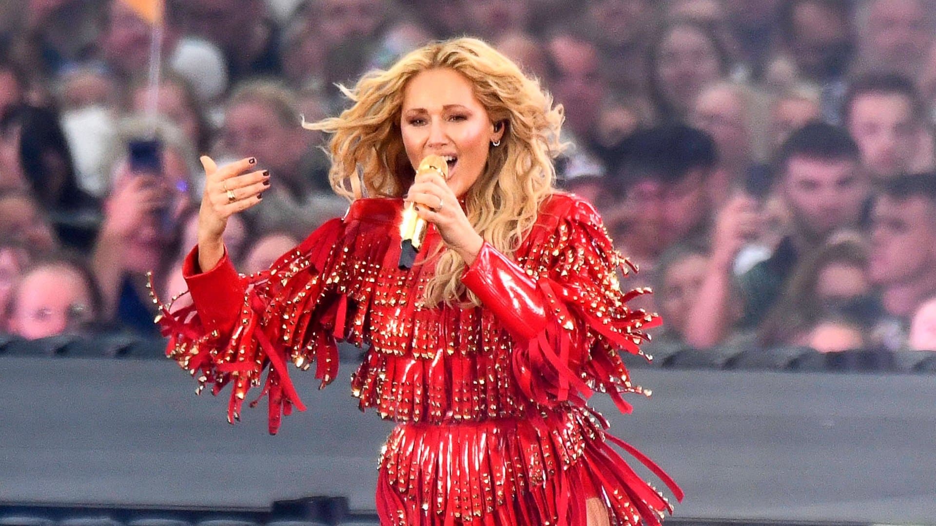Since June 10, Helene Fischer has been on the road with her "360° Stadion Tour."