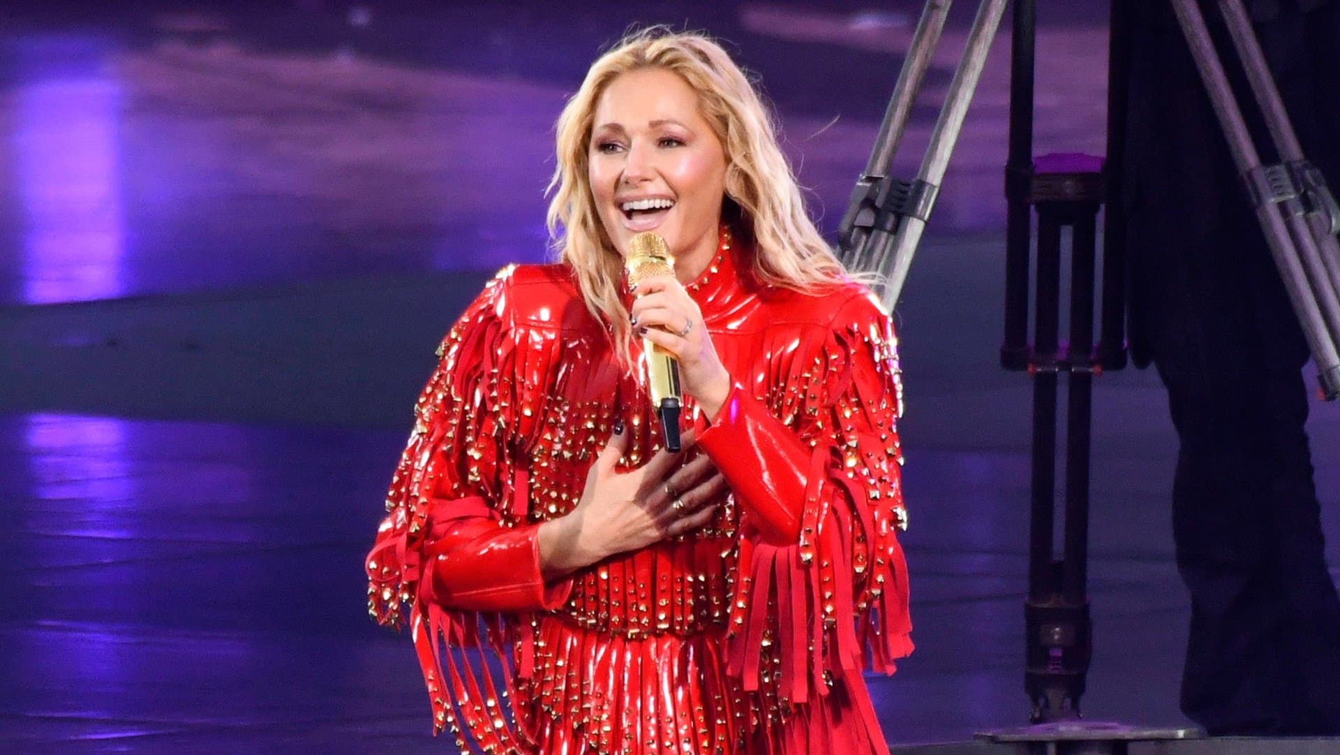Helene Fischer was delighted to have special guest Florian Silbereisen at her tour finale.