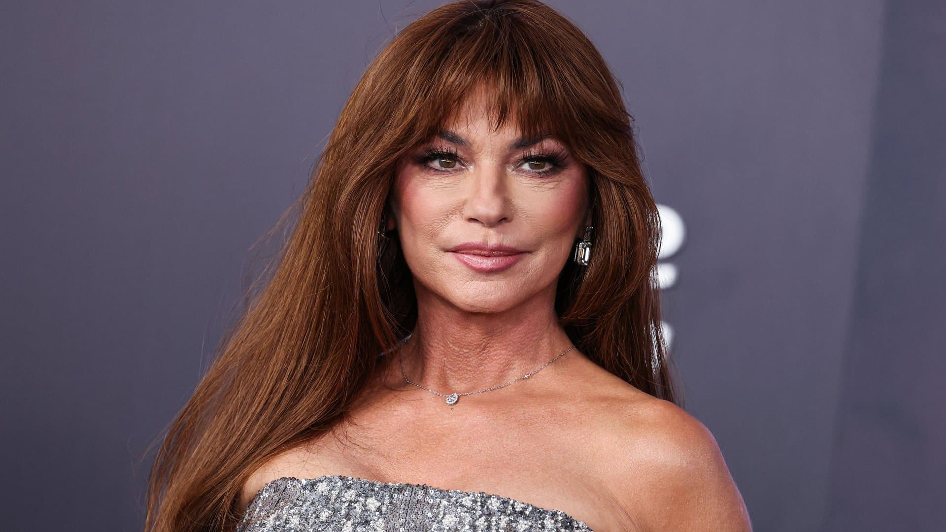 Shania Twain talks about her difficult childhood.